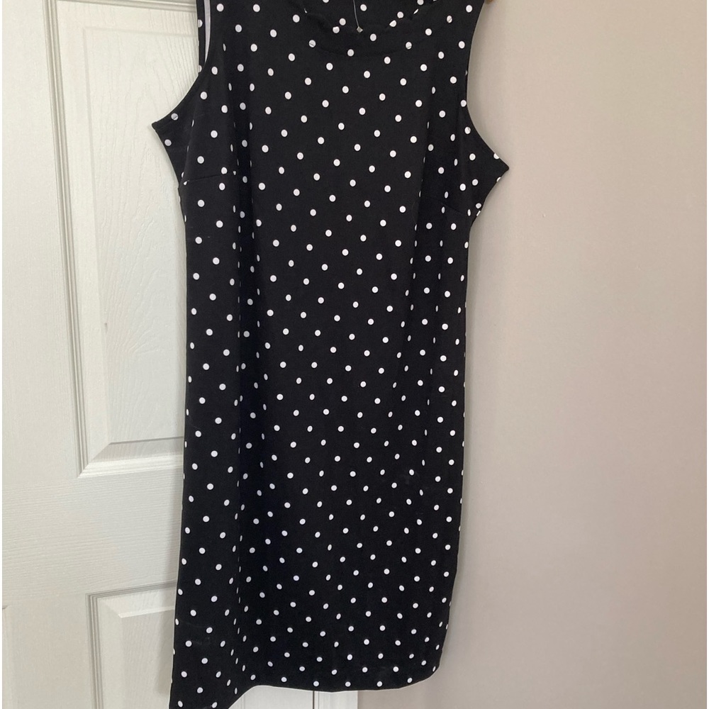 Black With White Dots/Talbots/ Size 1X/New With Tags.
